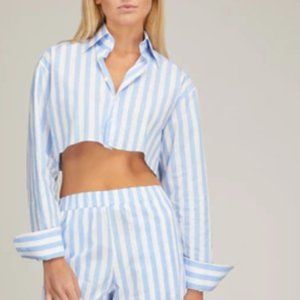 Woera Crop Button Up Light Top in Blue Stripe Size 0/ XS